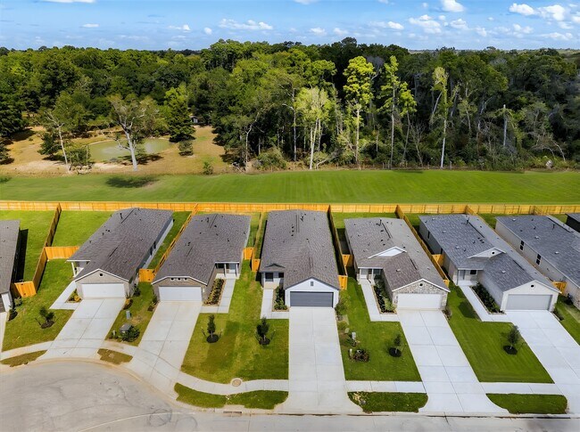 Building Photo - 20923 South St