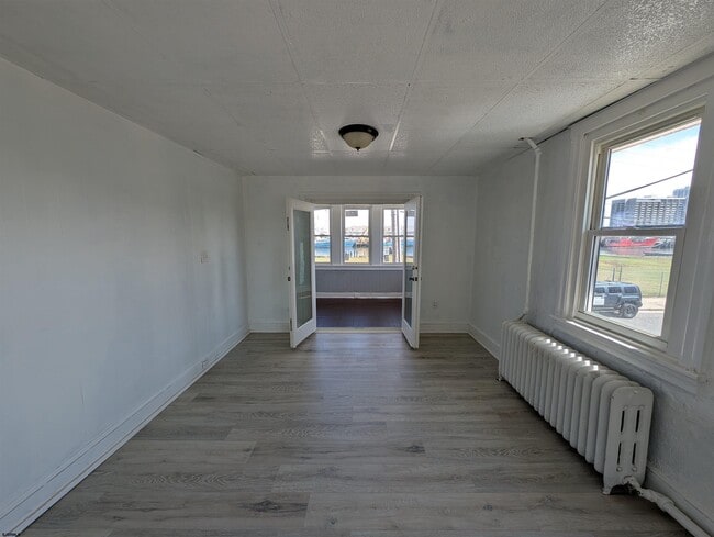 Building Photo - 420 N Massachusetts Ave