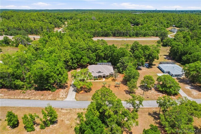 Building Photo - 3759 N Boxelder Way