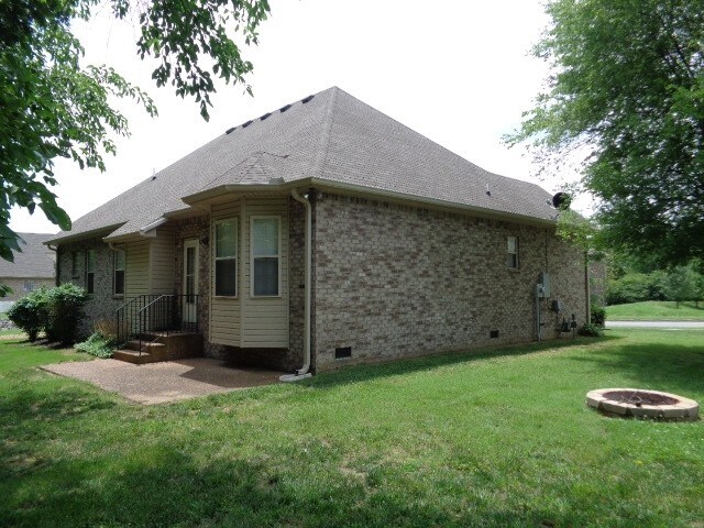Building Photo - 117 Savo Bay