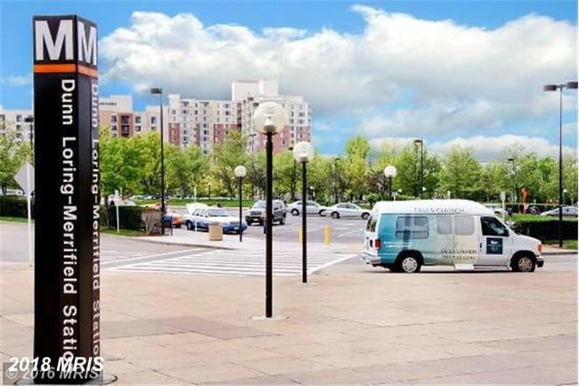 Building Photo - 2729 Gallows Rd