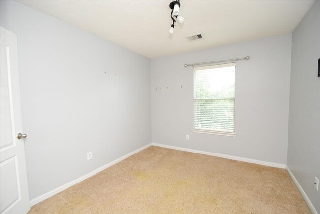 Building Photo - 18110 Rexine Ln