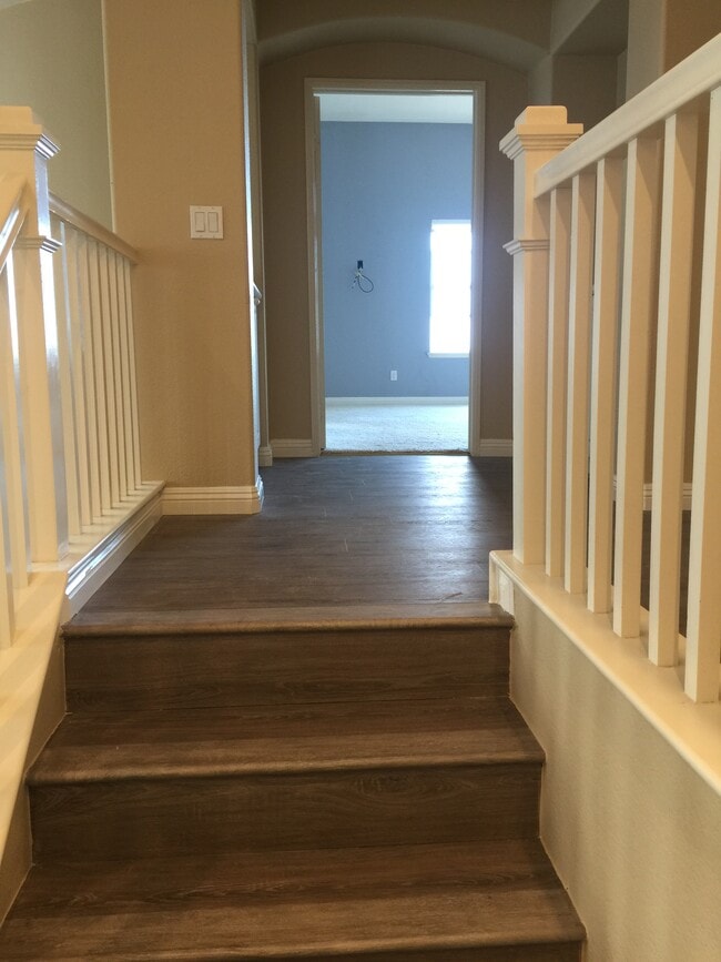 Building Photo - 1520 Sapphire Dr