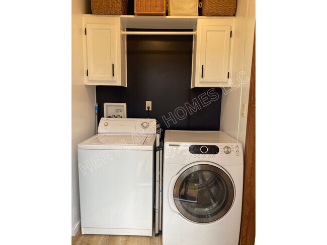 Building Photo - 2960 NC-231