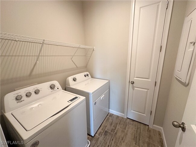 Building Photo - 4551 Arboretum Cir