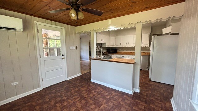 Building Photo - 25339 Rainbow Ranch Ln