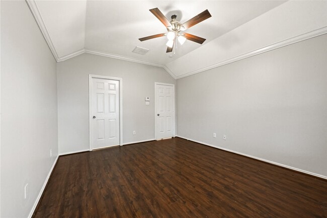 Building Photo - 3115 Glenthorpe Ln