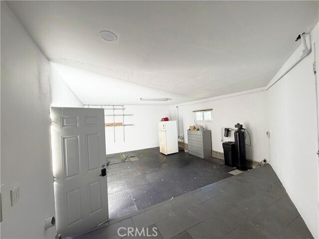 Building Photo - 22706 Rashdall Ave