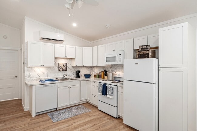 Building Photo - 720 Pritchett Ln