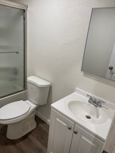 Building Photo - 7712 Xavier Ave