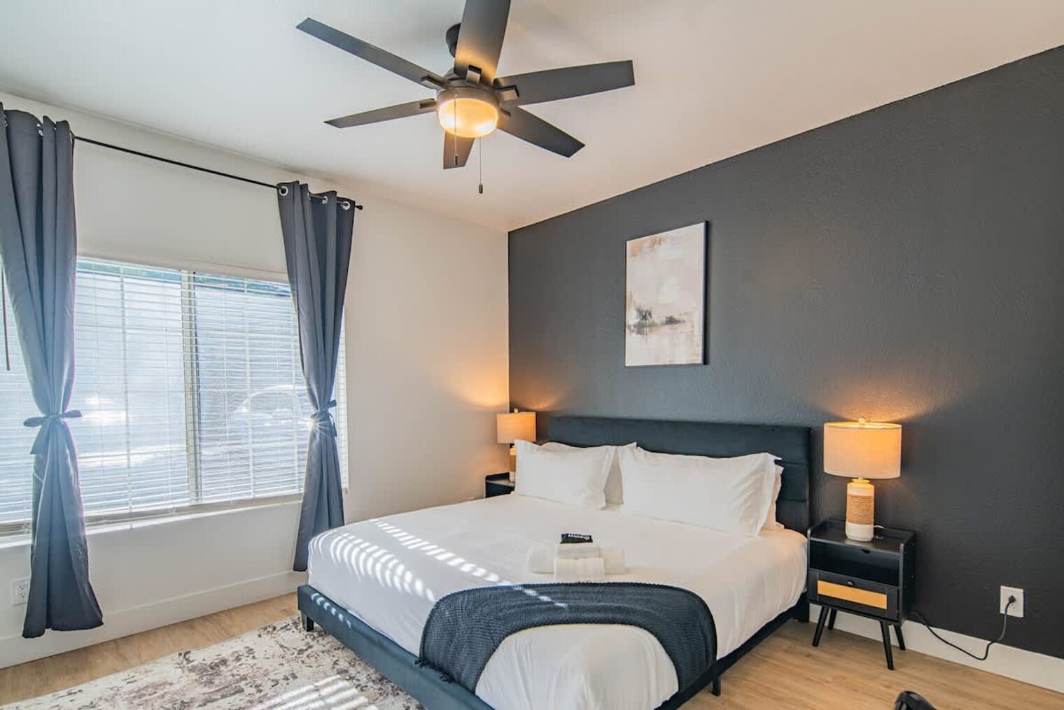 Building Photo - 7900 E Princess Dr