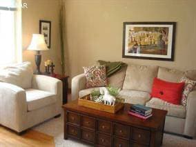 Building Photo - 303 Grandview Ct