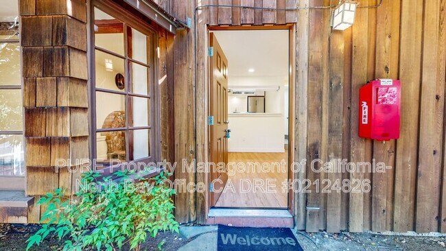 Building Photo - 11 Pedrini Wy