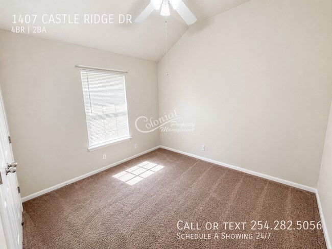 Building Photo - 1407 Castle Ridge Dr