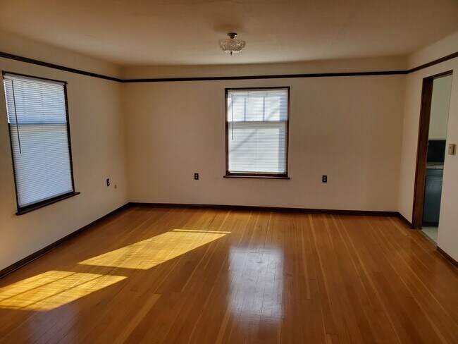 Building Photo - 58410 High Valley Rd