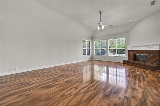 Building Photo - 306 Canyon Lake Dr