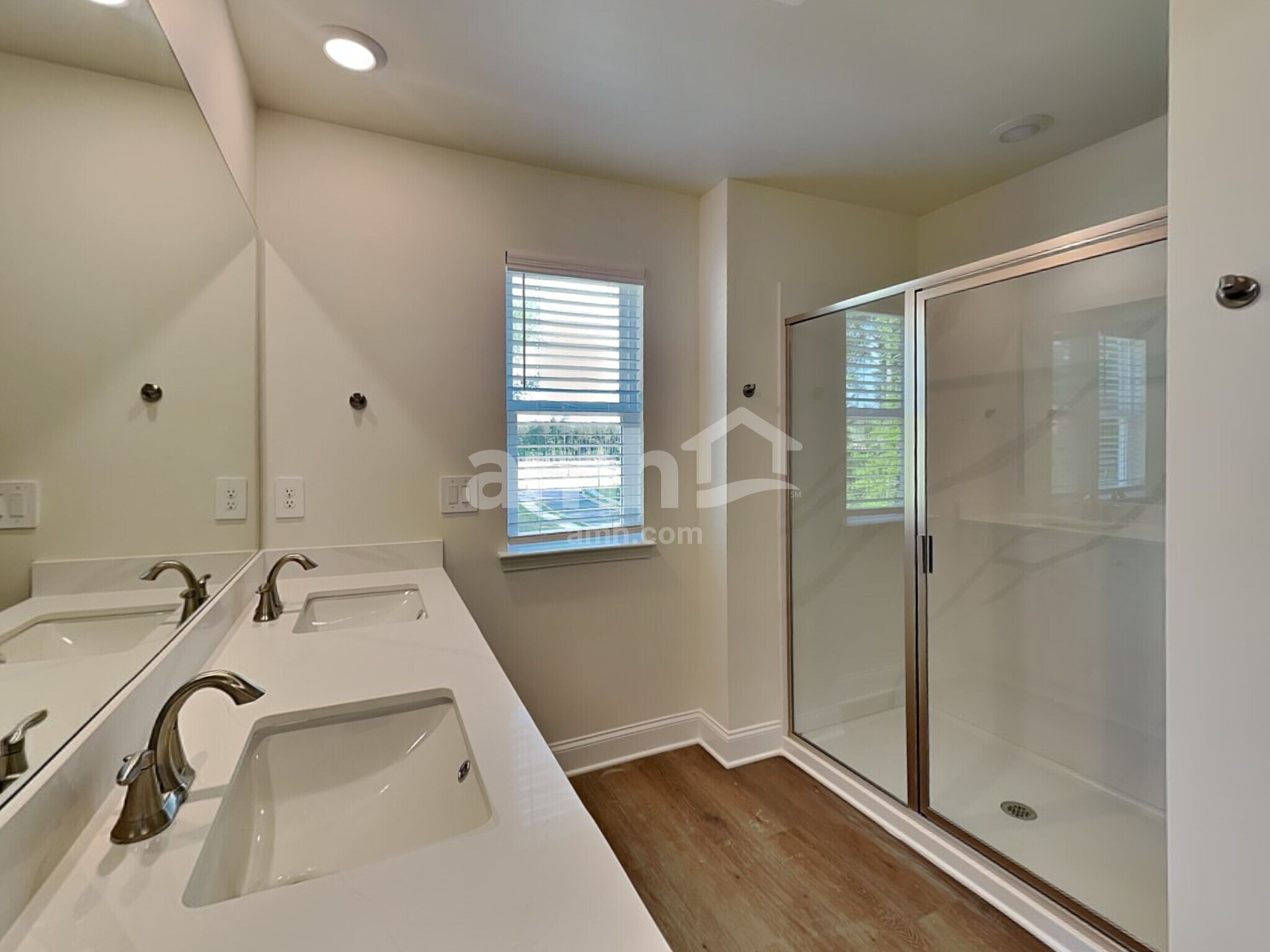 Building Photo - 3672 Creek View Cir