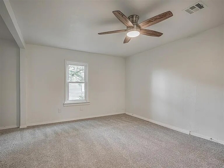 Building Photo - 3617 N Westmont St