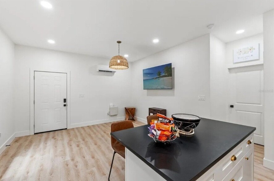 Building Photo - 4501 N Highland Ave