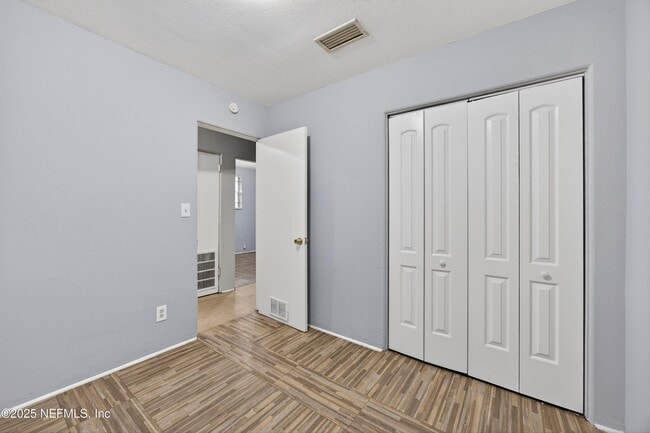 Building Photo - 3811 Chase Ave