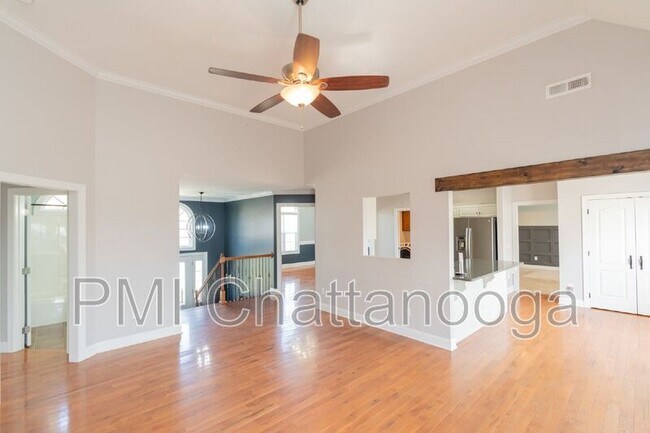 Building Photo - 7173 Brady Dr