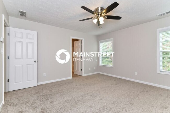 Building Photo - 3 Bedroom Pet-Friendly Home in Lawrenceville, GA with Main Street Renewal