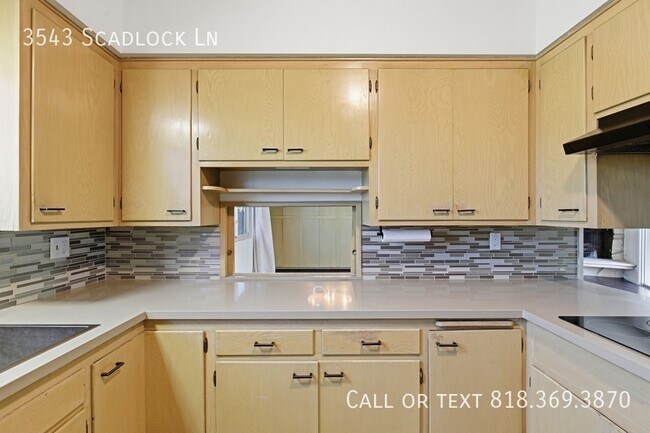 Building Photo - 3543 Scadlock Ln