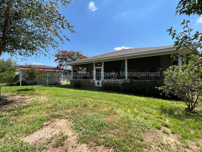 Building Photo - 3422 Festival Dr