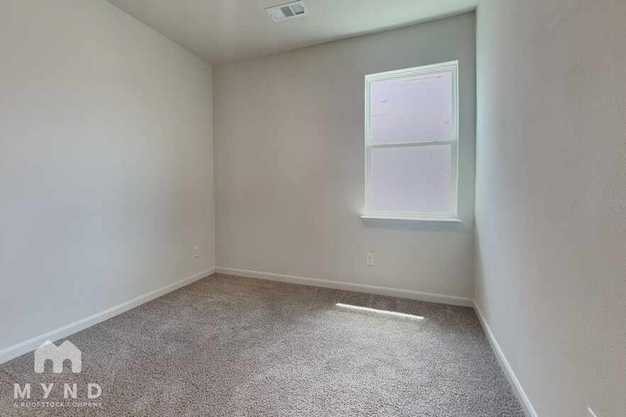 Building Photo - 415 Gib Woodall Dr