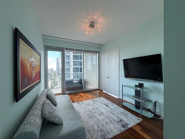 Building Photo - 1600 Post Oak Blvd