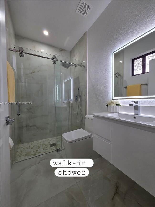 Building Photo - 1313 NW 6th Ave