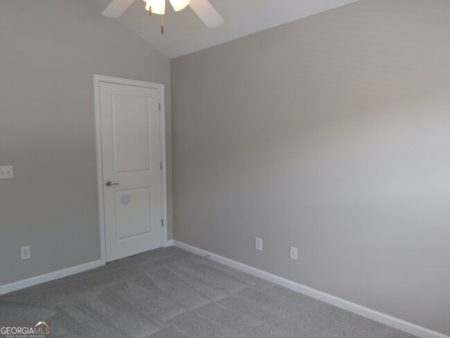 Building Photo - 343 Durham Park Way