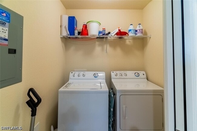 Building Photo - 9826 Giaveno Cir