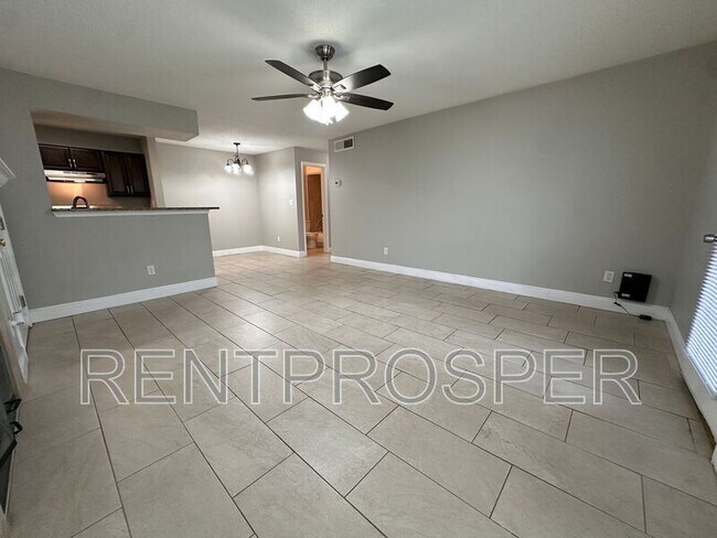 Building Photo - 5600 Devonbriar Way