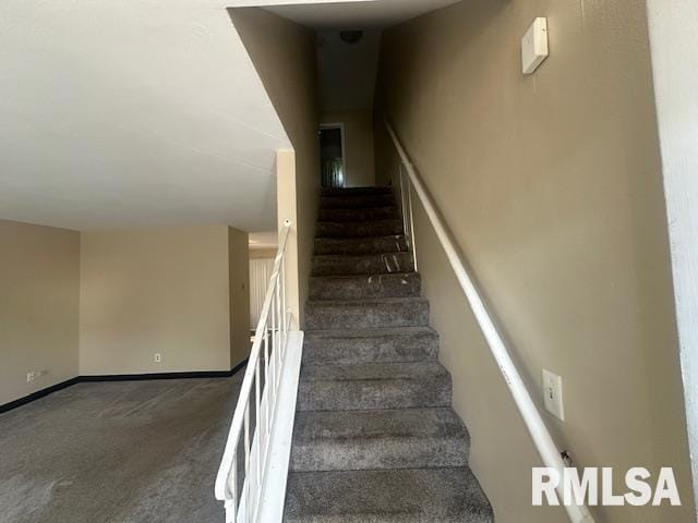 Building Photo - 1331 W Jeth Ct