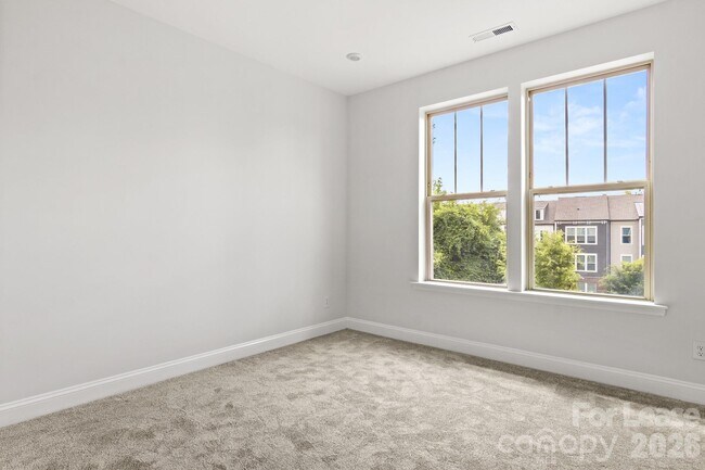 Building Photo - 120 Judson Ave