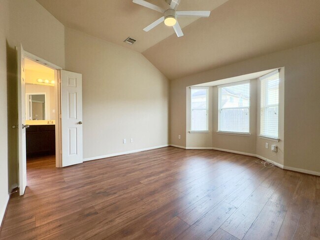 Building Photo - 15026 Winter Dawn Wy