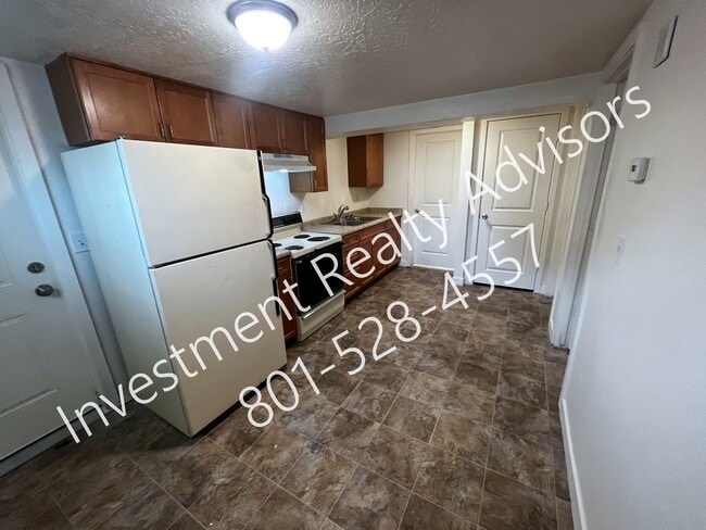 Building Photo - 795 Jepson Ave