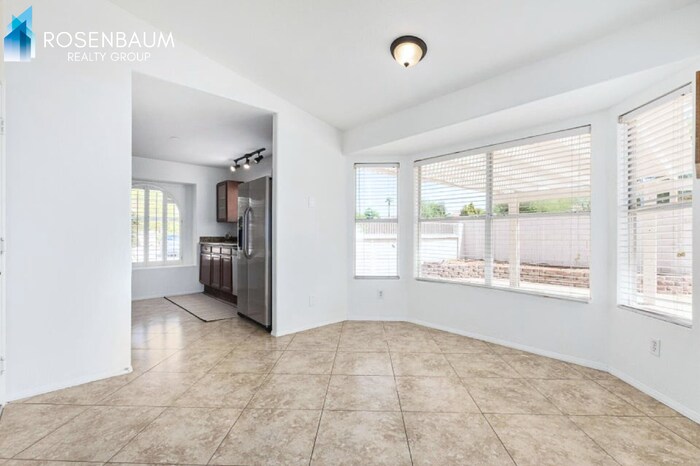 Building Photo - 1503 W Remington Ct