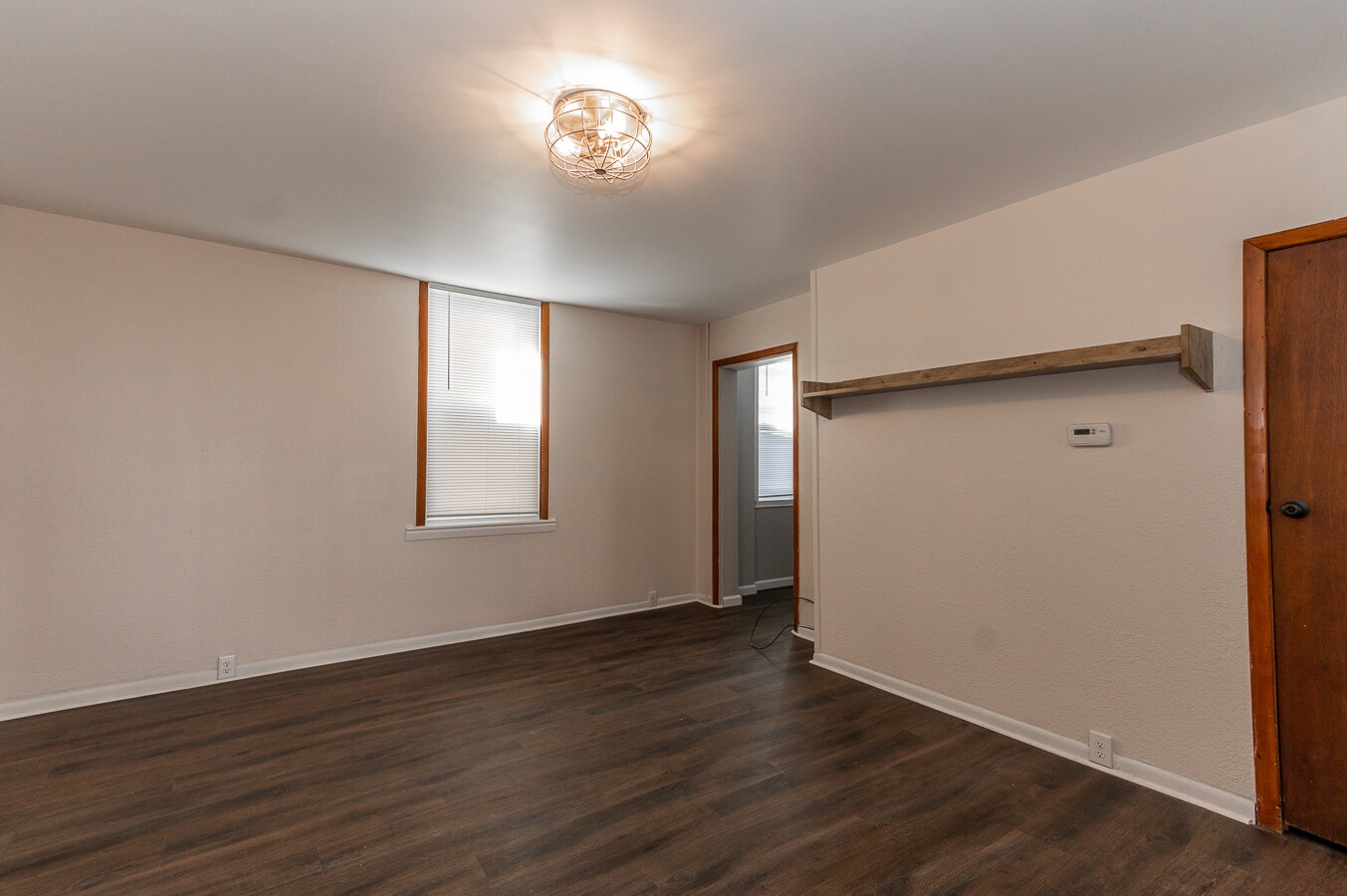 Building Photo - 217 Kaercher St