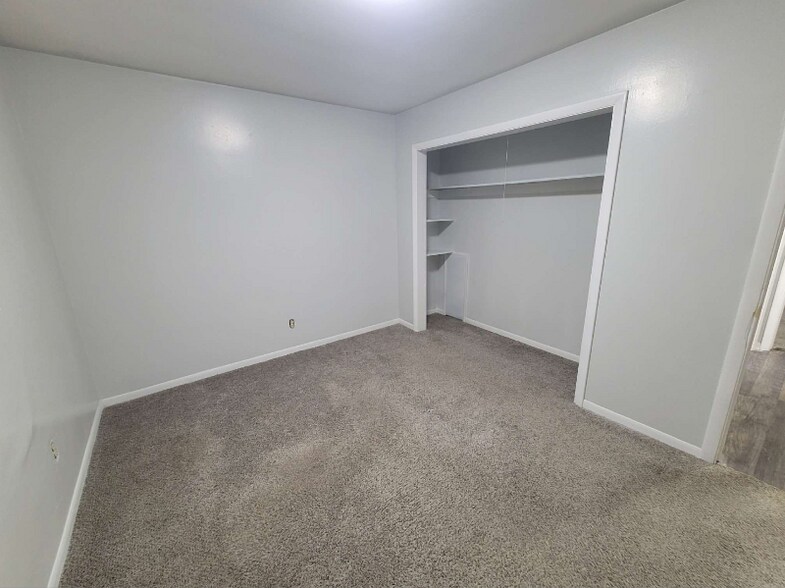 Building Photo - 4252 Postema Ct