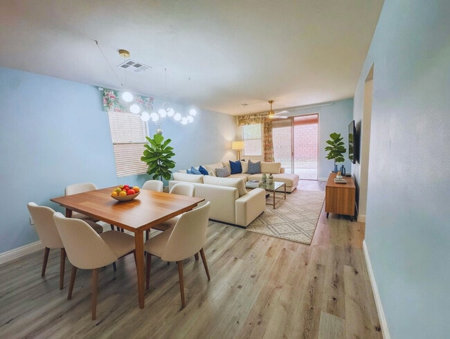 Building Photo - 10729 Pearl River Ave