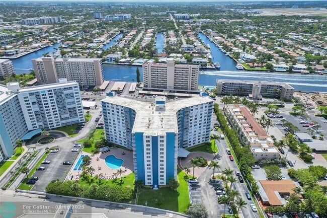 Building Photo - 301 N Ocean Blvd