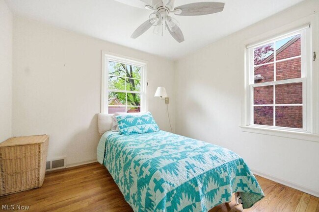 Building Photo - Beautiful 4-Bedroom Brick Colonial in University Heights
