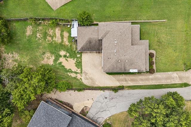 Building Photo - 2026 Klondike St