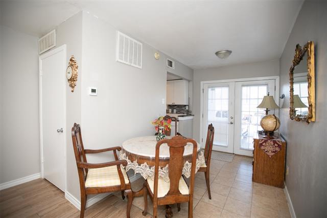 Building Photo - 5881 Preston View Blvd