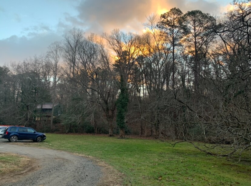 Building Photo - 62 Debra Ln