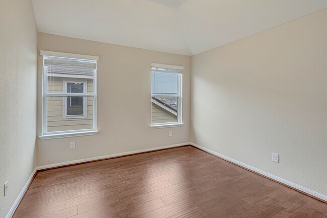 Building Photo - 17602 Stamford Oaks Dr