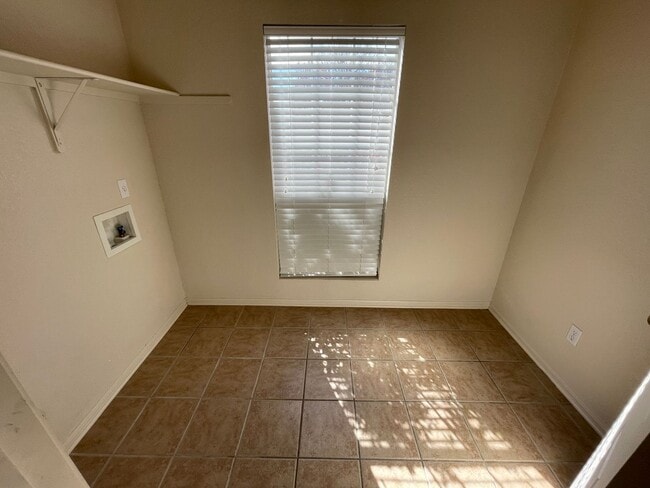 Building Photo - 4-Bedroom House for Rent in Killeen