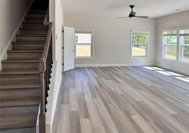 Building Photo - 40 Highfield Ln